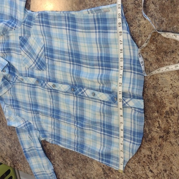 Eddie Bauer super soft blue flannel size medium - Picture 8 of 12